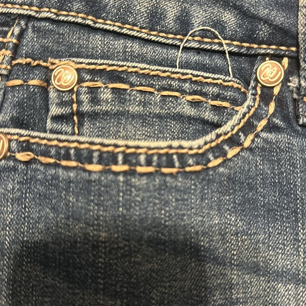 Women wrangle jeans - Picture 3 of 10